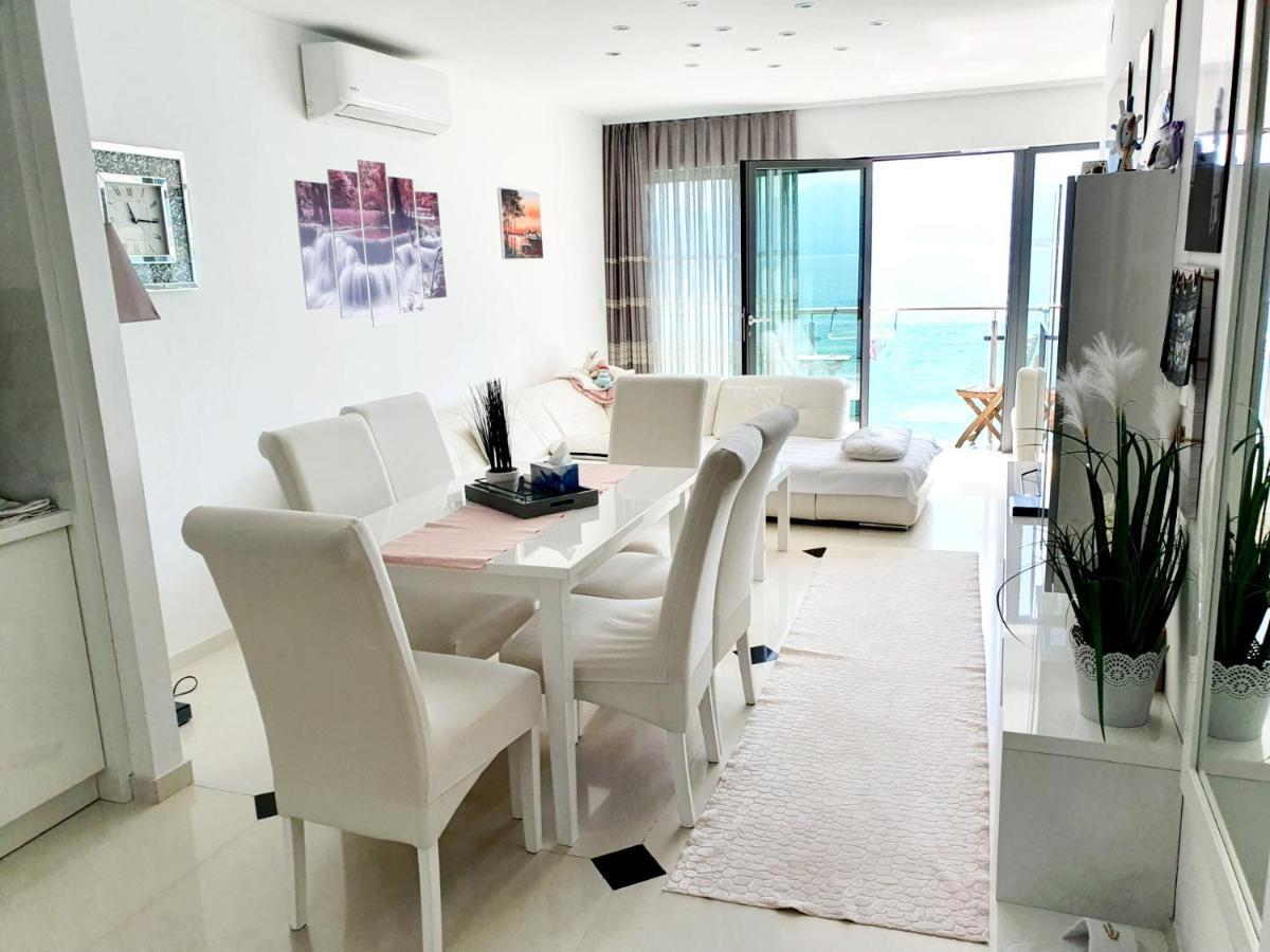 Toni Apartment